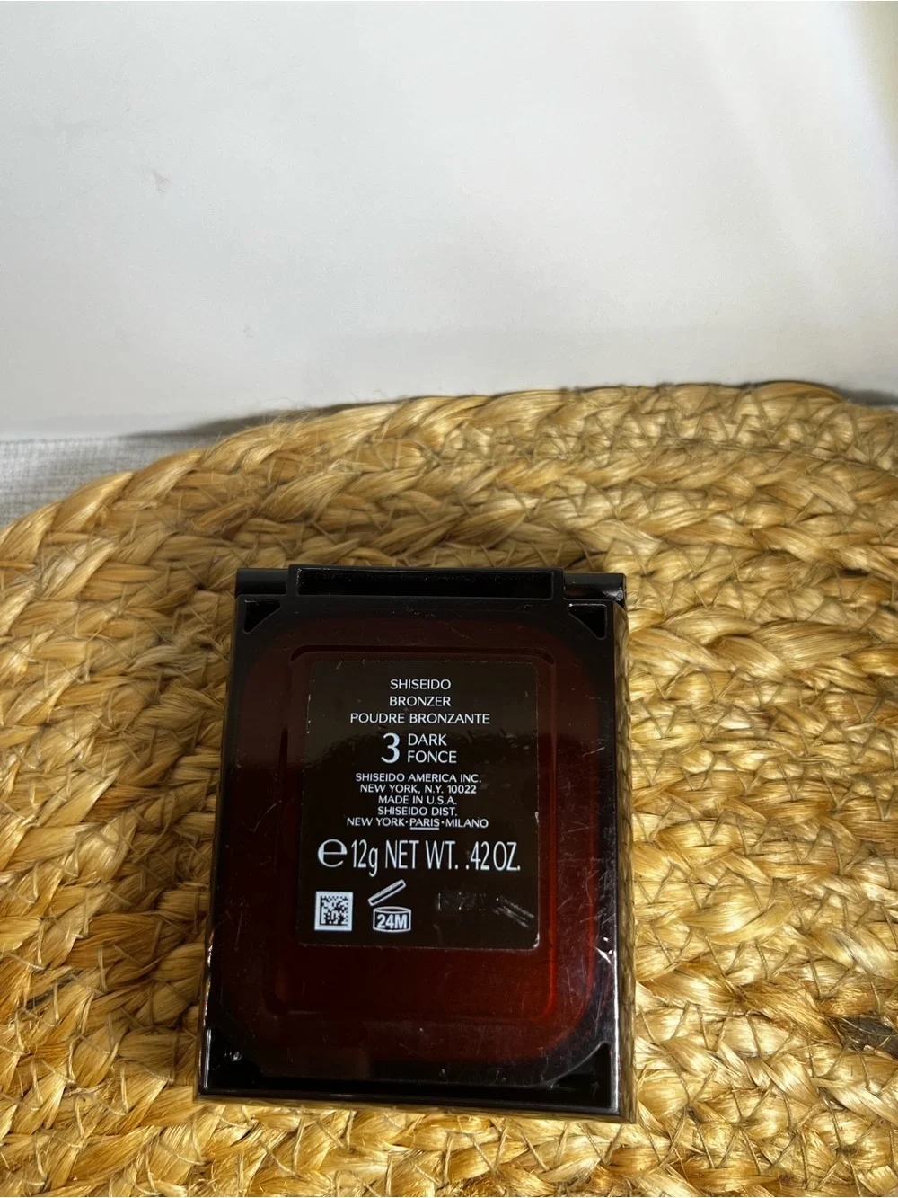 Shiseido Bronzer, 3 , Dark. Used in good condition.